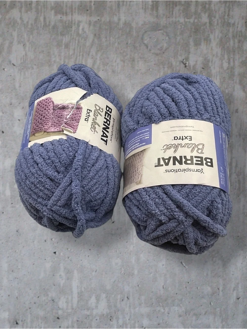 Bernat Blanket Extra Yarn Bundle 27011 NAVY MARINE 10.5oz/300g 220 Yards (2Pk)